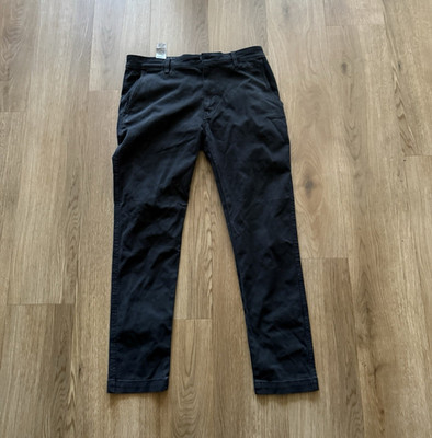Levi's Water Less Men s Black Cotton Twill Slim Taper Chino Pants 34W