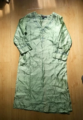 British India green silk embroidered kurta size 7 Tunic Dress Summer Spring - Image 1 of 4