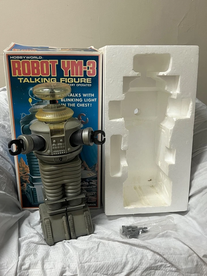 1986 MASUDAYA TALKING FIGURE ROBOT YM-3 LOST IN SPACE 1/5 Scalenot Tin - Image 4 of 4