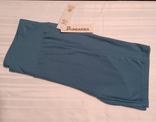 No Boundaries Women's GREEN Bike Shorts Size S/M - NWT