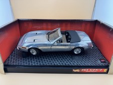 Hot Wheels Ferrari 365 GTS/4 Daytona 1:18 Scale Diecast Chrome w/Stand No Box