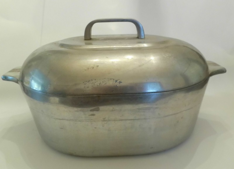 Wagner Ware Sidney O Magnalite 4265-P Roaster Dutch Oven w/Trivet & Lid & (VTG)