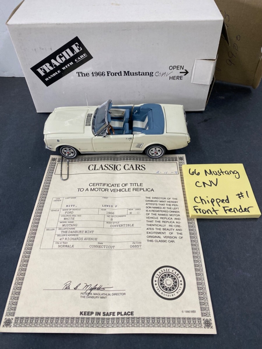 DANBURY MINT 1966 Ford Mustang Convertible 1/24 CAR DIECAST