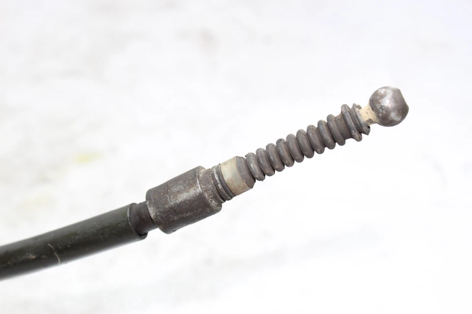 02-06 Cable freno aparcamiento derecho AUDI S4 F1392 Foto 3 de 4