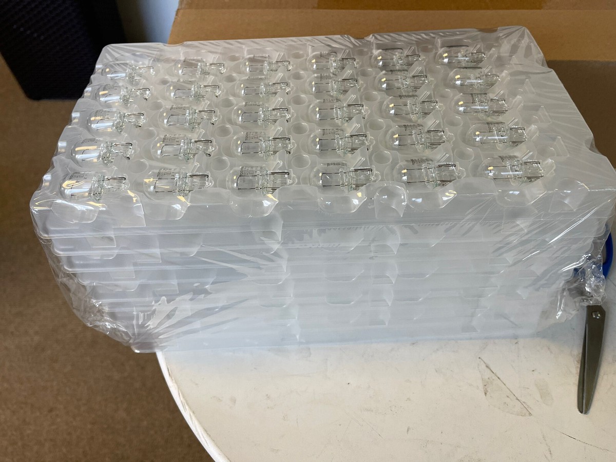 イオライト 3灯　TOSHIBA $_57.JPG?set_id=880000500F