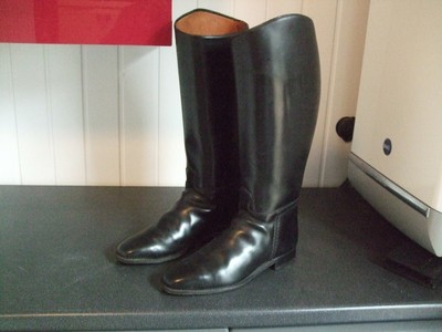 leather riding boots size 9