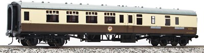 Accucraft UK - R32-11C BR Mk1, Brake Second Corridor (BSK)   Chocolate/Cream