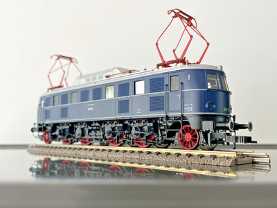 ELEC LOKOMOTIVE - BR E19 - FLEISCHMANN 4319 H0 - PRE-DIG.+NEM8 - NEU (DG-6710)