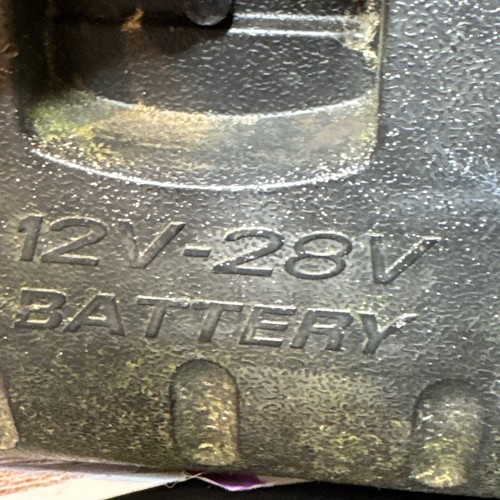 Milwaukee 49-24-0280 Heavy-Duty Job Site Radio Powered by Rockford Fosgate Speak - Picture 4 of 10