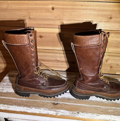 Russell Moccasin Boots Men's US 8D (Std) Small Sole Flaw On Left