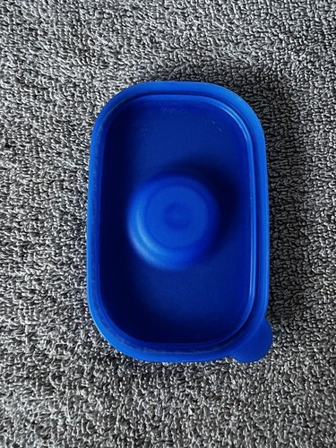 Tupperware 4161 Congelatore Blu Trasparente 9,75 oz con Coperchio Quadrante - Foto 8 di 9