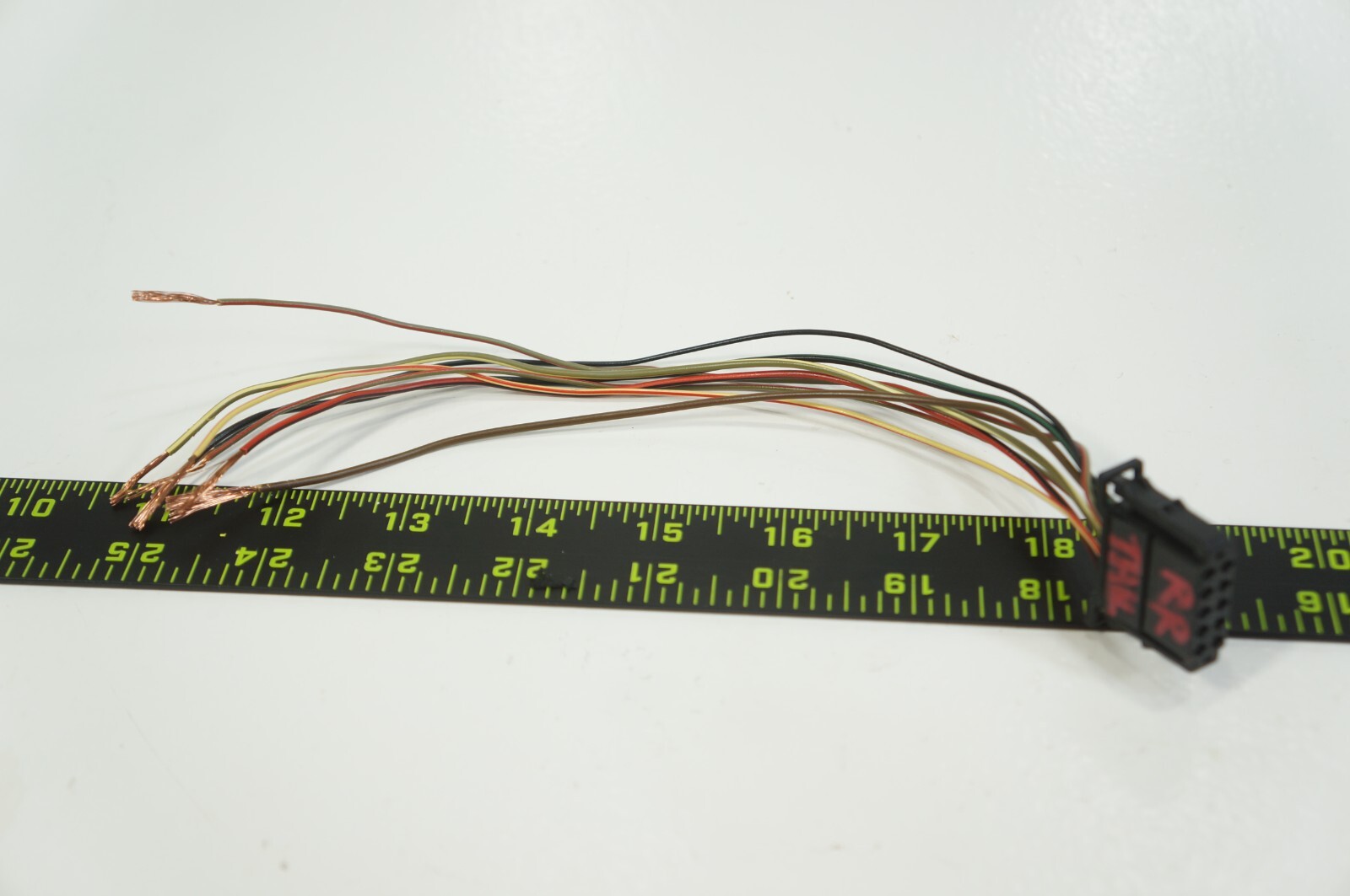 06-08 Bentley Flying Spur Right Passenger Side Tail Light Lamp PLUG CONNECTOR OE