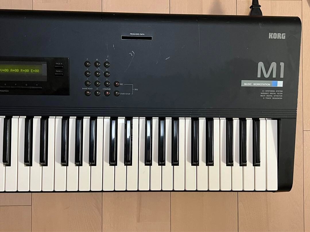 KORG　コルグ　M1　MUSIC WORKSTATION　シンセサイザー ①KORG コルグ M1 MUSIC WORKSTATION