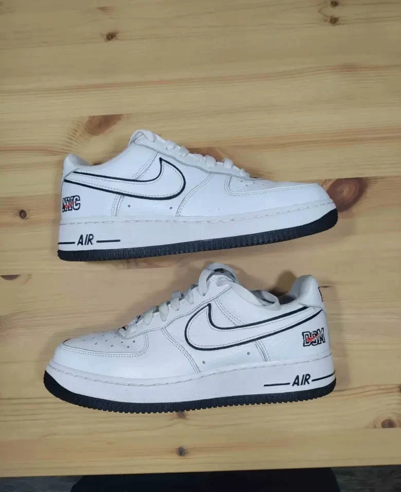 Nike Dover Street Market x Air Force 1 Low NYC for Sale