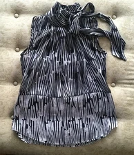 New York & Co. ~Black and white~Pussy Bow~ Necktie~ Blouse~Top~Size XL~NEW!