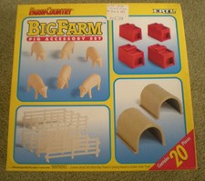 ERTL Farm Country Big Farm Pig Accessory Set 1993 New Old Stock Sealed in Box