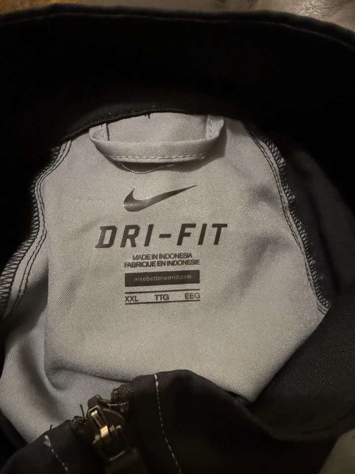 Nike Dri-Fit Cortavientos Gris Y Negro Para Hombre Talla XXL Poliéster Cremallera Foto 4 de 4