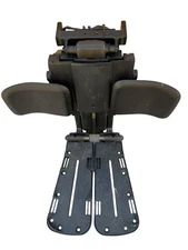 Quantum Q6 2.0 Power Elevating Legrest Actuator RIG131138 TB3 Edge Leg Foot Rest