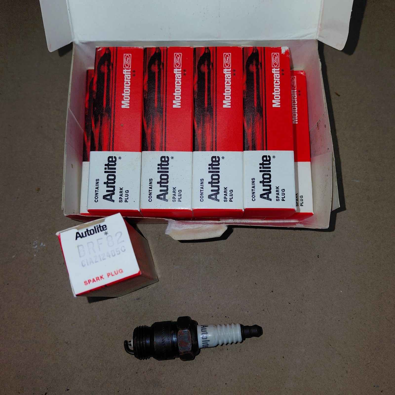 10 NOS Motorcraft Spark Plugs BRF82