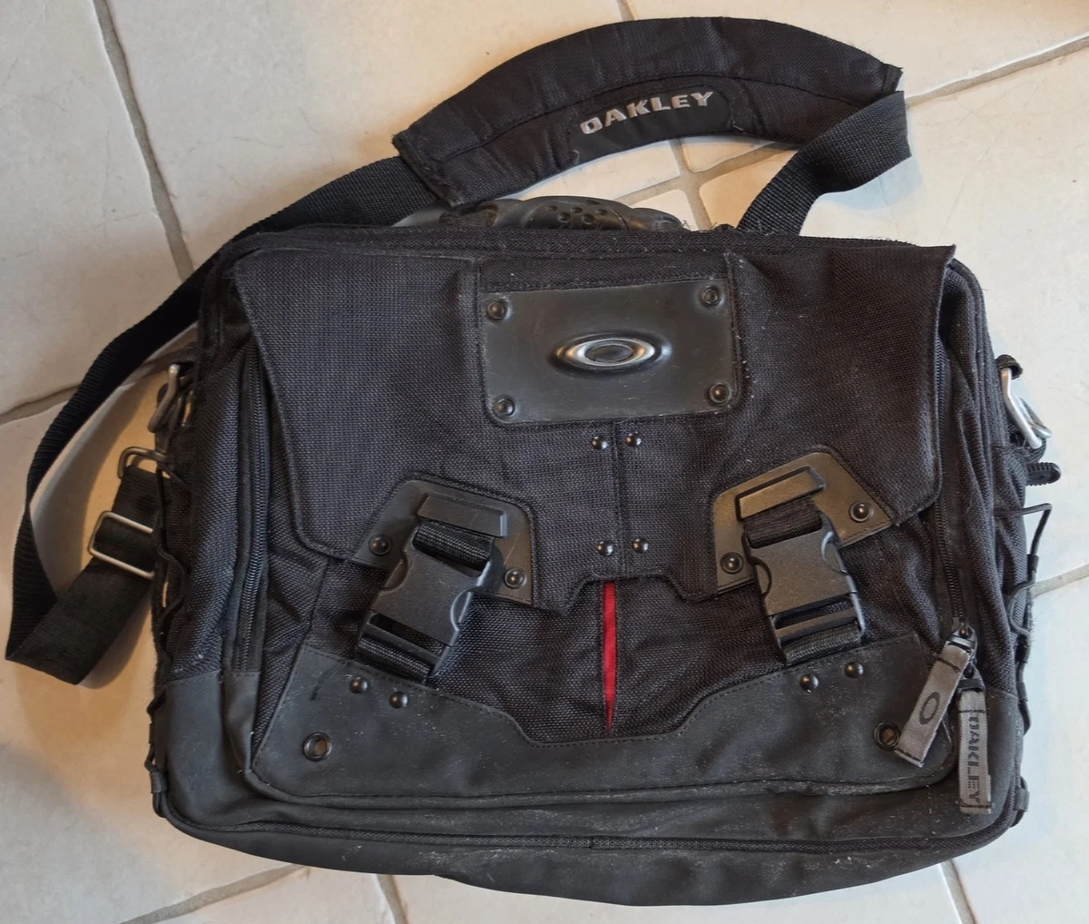Oakley Men's Laptop Bag for sale | eBay