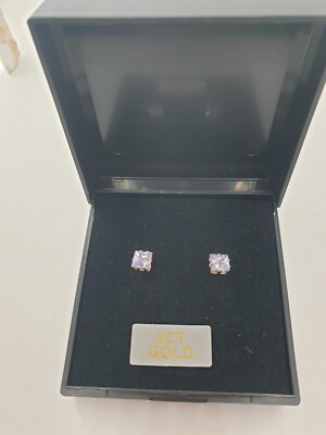 9ct massivgold brandneu Lavendel 5x5 quadratisch cz Ohrstecker (GESCHENKBOX)