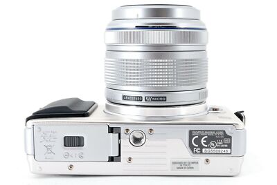 Olympus PEN Mini E-PM2 camera w/14-42mm & 40-150mm double