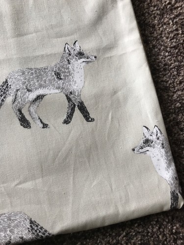 Cream & green,fox, country, cotton front, tweed back, handmade, cushion cover, - Picture 6 of 12