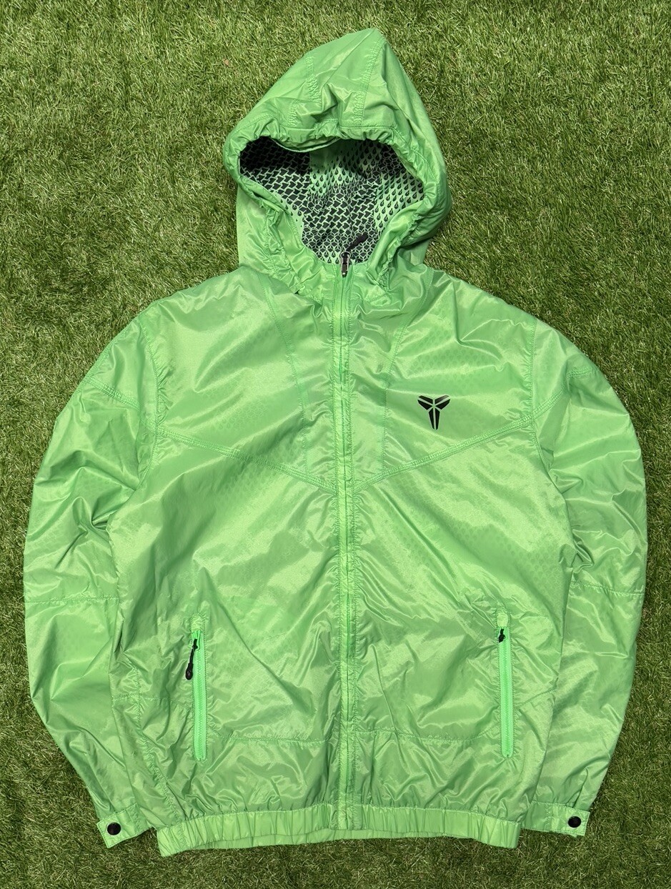 NIKE KOBE GRINCH YEAR OF THE BLACK MAMBA JACKET HOODIE GREEN 532710-311 SIZE M