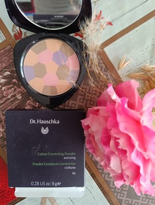 Dr.Hauschka Colour Correcting Powder activating vivifiante 01 8g vier Farben OVP