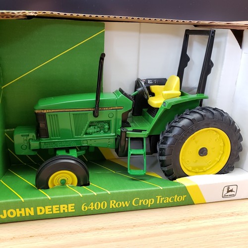 Ertl John Deere 6400 Row Crop Tractor Collector Edition Diecast 1:16 - Picture 3 of 11