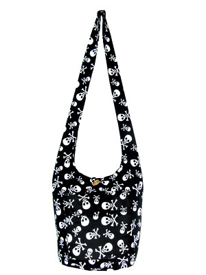 black purse with outside pockets