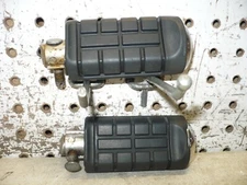 HONDA 2000 87 02 VT 1100 T SHADOW ACE TOURER REAR PASSENGER FOOTPEG FOOTREST OEM