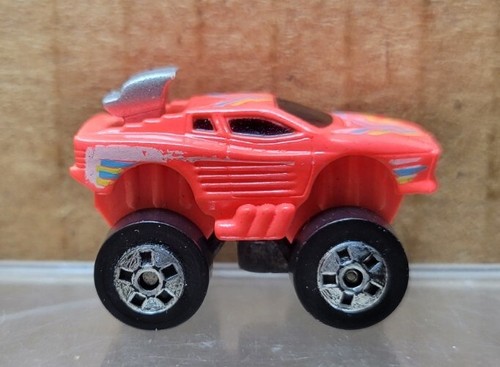 Vintage 1987 Road Champs Ferrari Testarossa Micro Vehicle - Picture 4 of 8