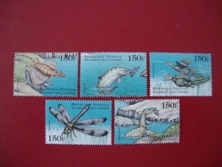 Briefmarken Comoren Dinosaurier