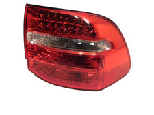 2008-2010 Porsche Cayenne Passenger Taillight Tail Light Brake Right 08 09 10 2008-2010 Porsche Cayenne Passenger Taillight Tail Light Brake Right 08 09 10