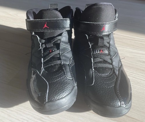 Nike Air Jordan Jumpman Two Trey Black Red Size 2Y (DQ8432-003) – lighty worn