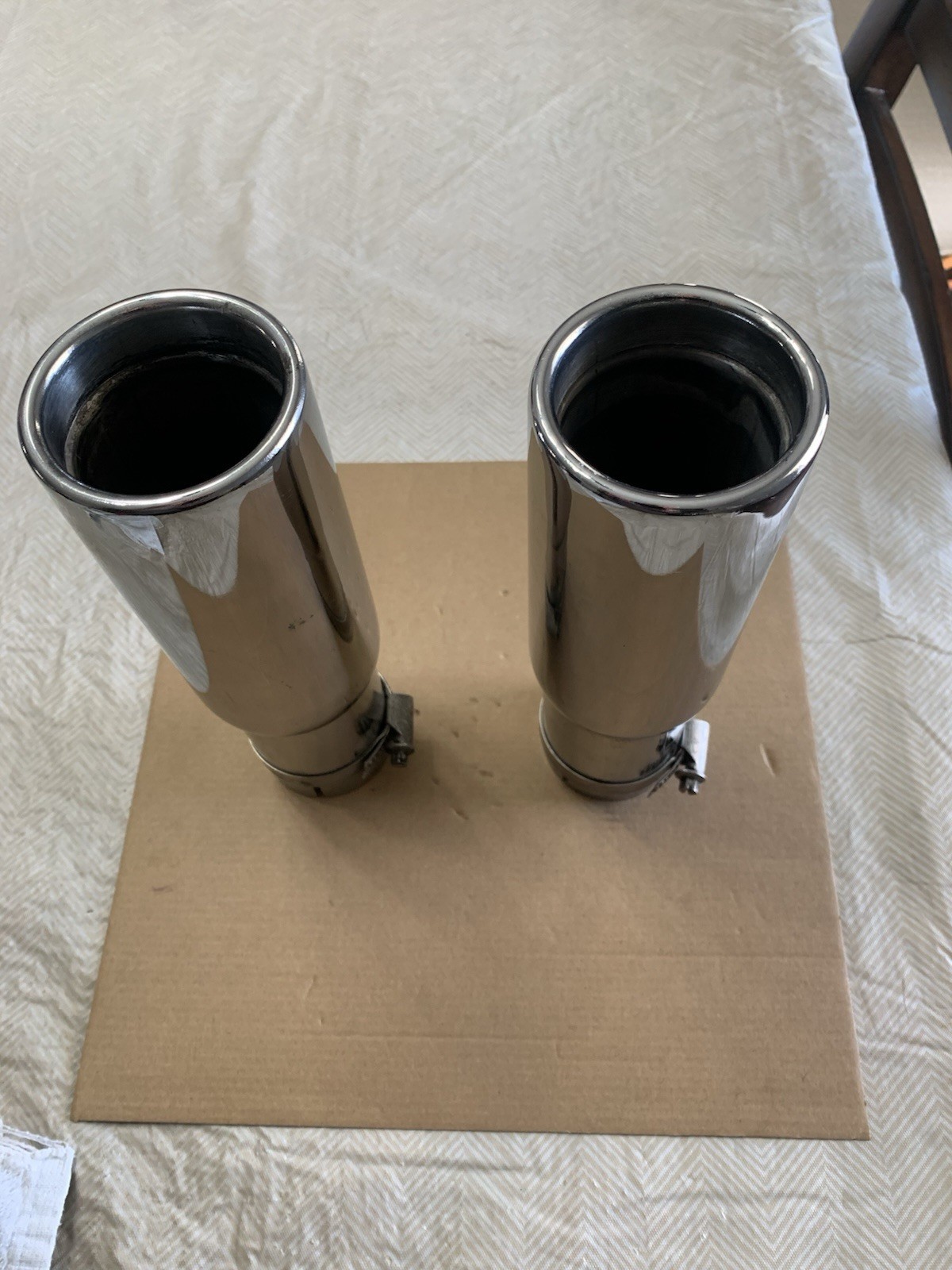 Bentley Turbo R,Azure 95-2002 Used OEM Rear Exh Pipe Finisher UV20616PA