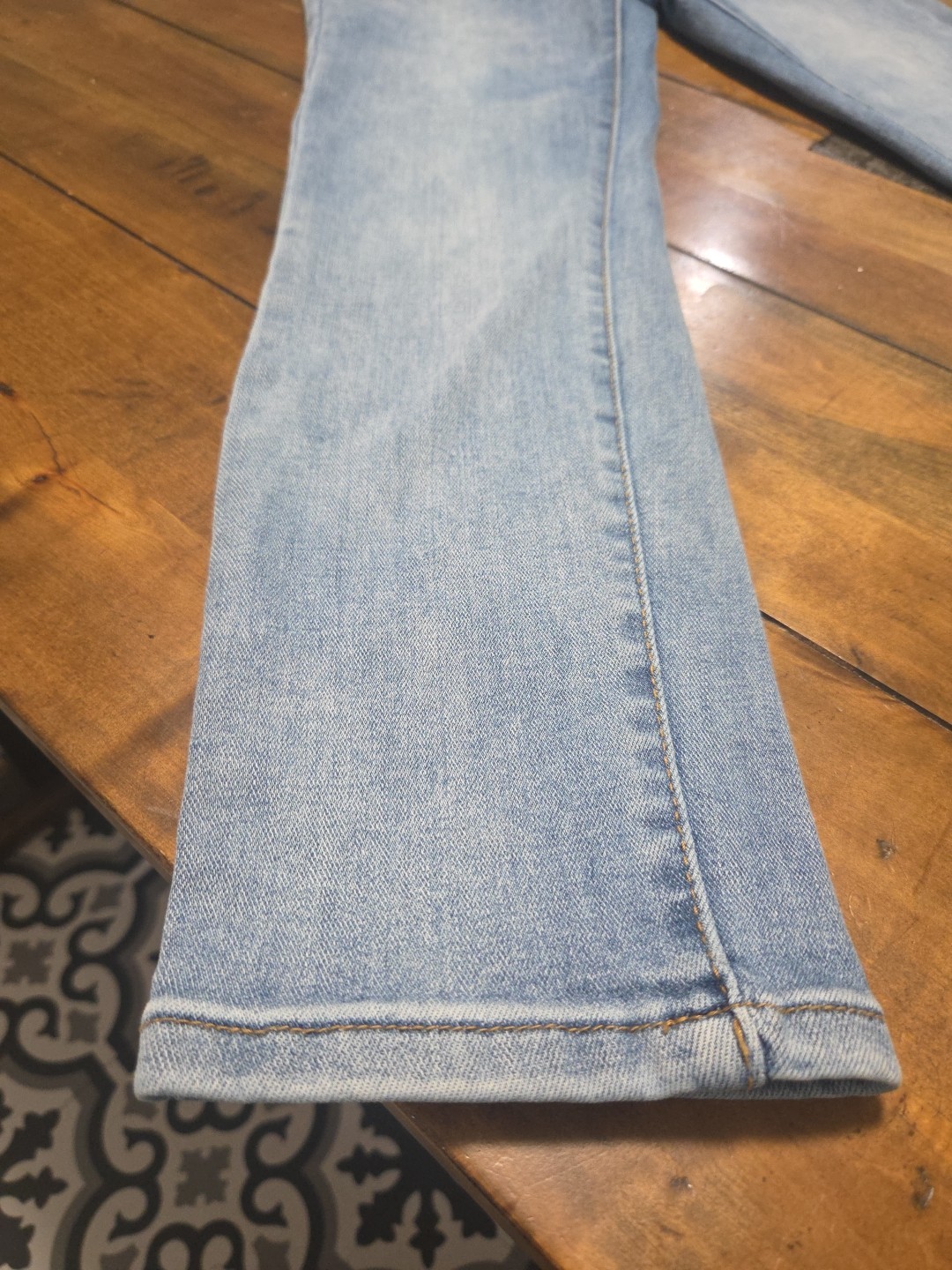 Wax Jean Womens Basic Brushed Slim Straight Jeans Light Wash Style 90383 image 2