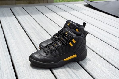 Jordan 12 Black Taxi Size 9 US M