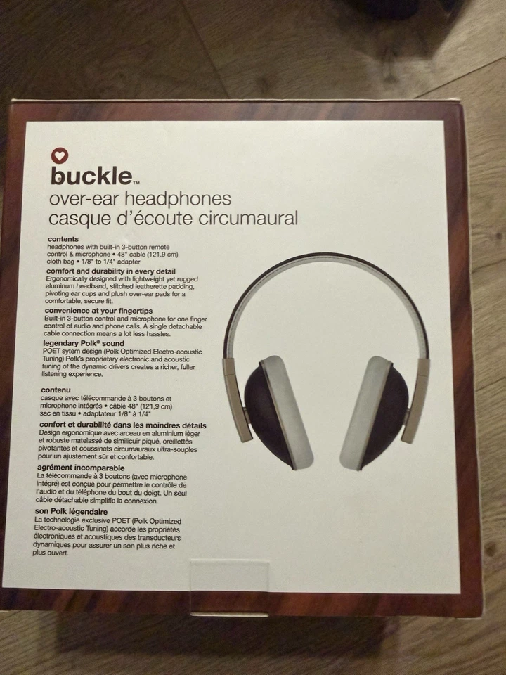 Auriculares profesionales Polk con hebilla sobre la oreja hebilla para audiófilos negros y plateados Foto 2 de 2