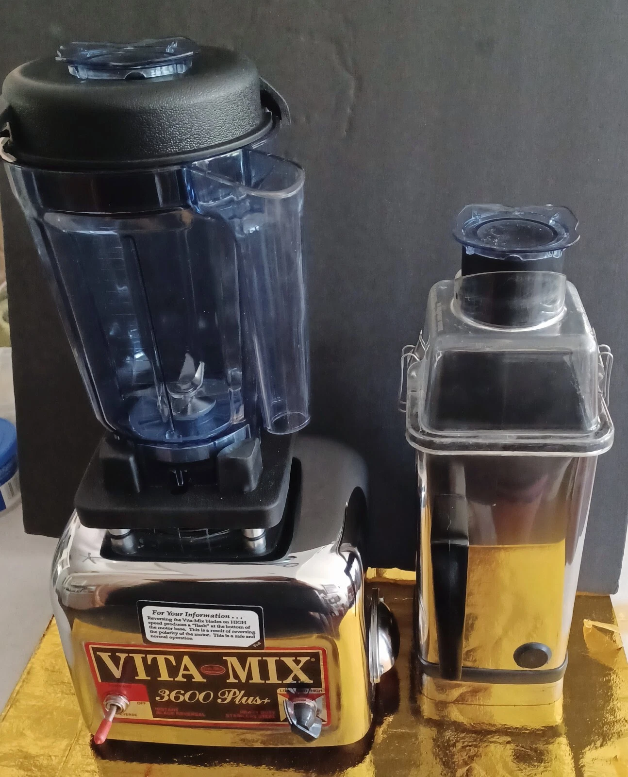 Vitamix 3600 Fully Modernized W/ OEM SS Container W/Modern Blade &32oz Container