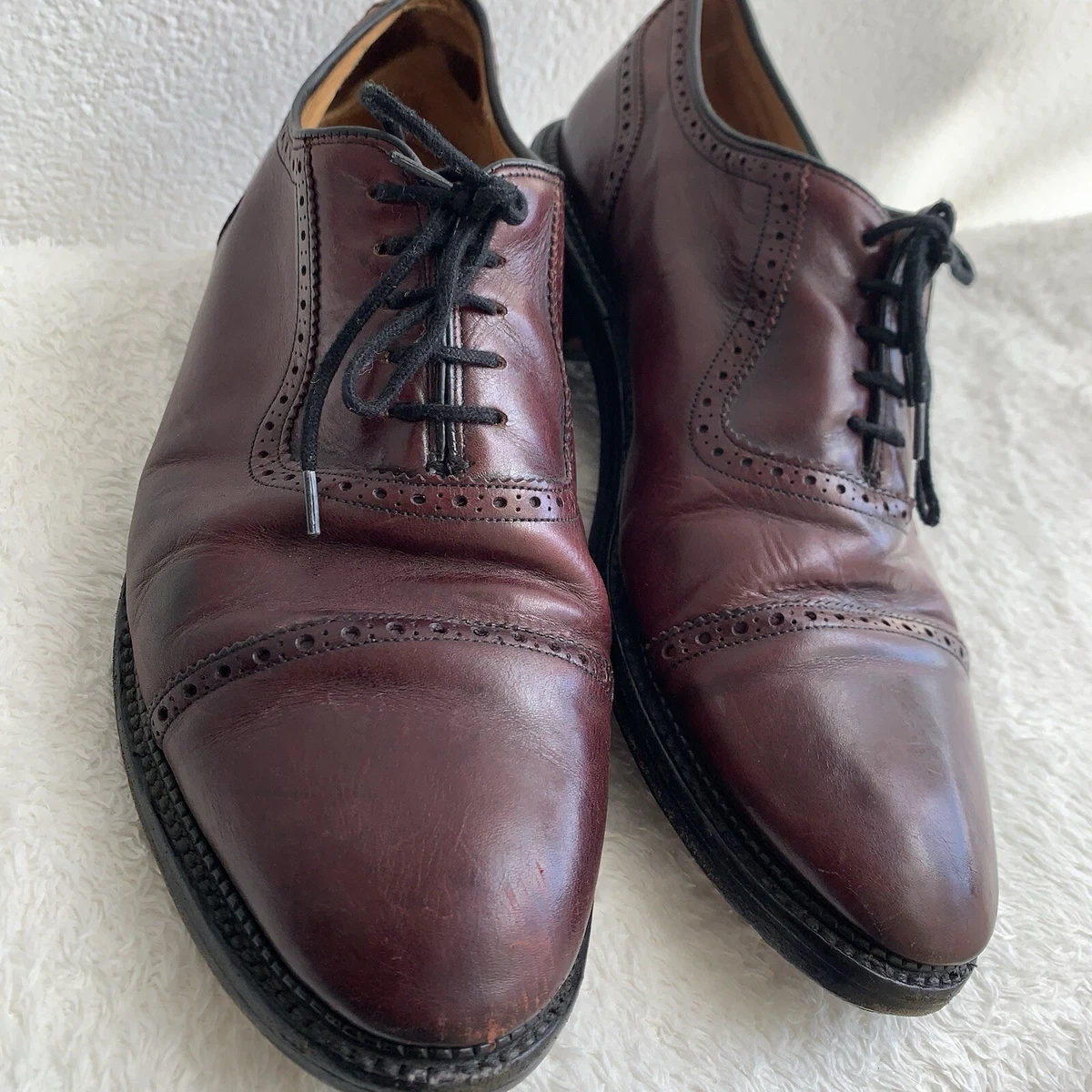 Churches\' Mens Slip Leather Shoes Burgundy Sz 13 A highly decorative Oxford brogue, worthy of exceptional  main image 2
