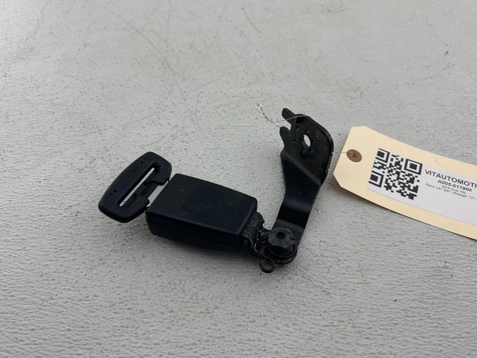 Audi A8 Quattro 2015-2018 cinturón de seguridad trasero izquierdo hebilla 4H0857739989 OEM Foto 2 de 4