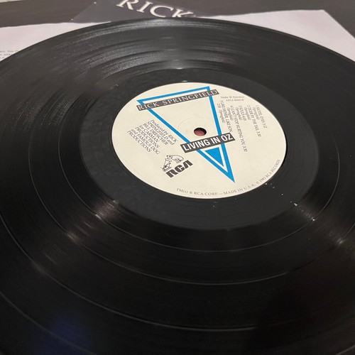 RICK SPRINGFIELD - Living In Oz (RCA) - 12" Vinyl Record LP - VG - Picture 3 of 3