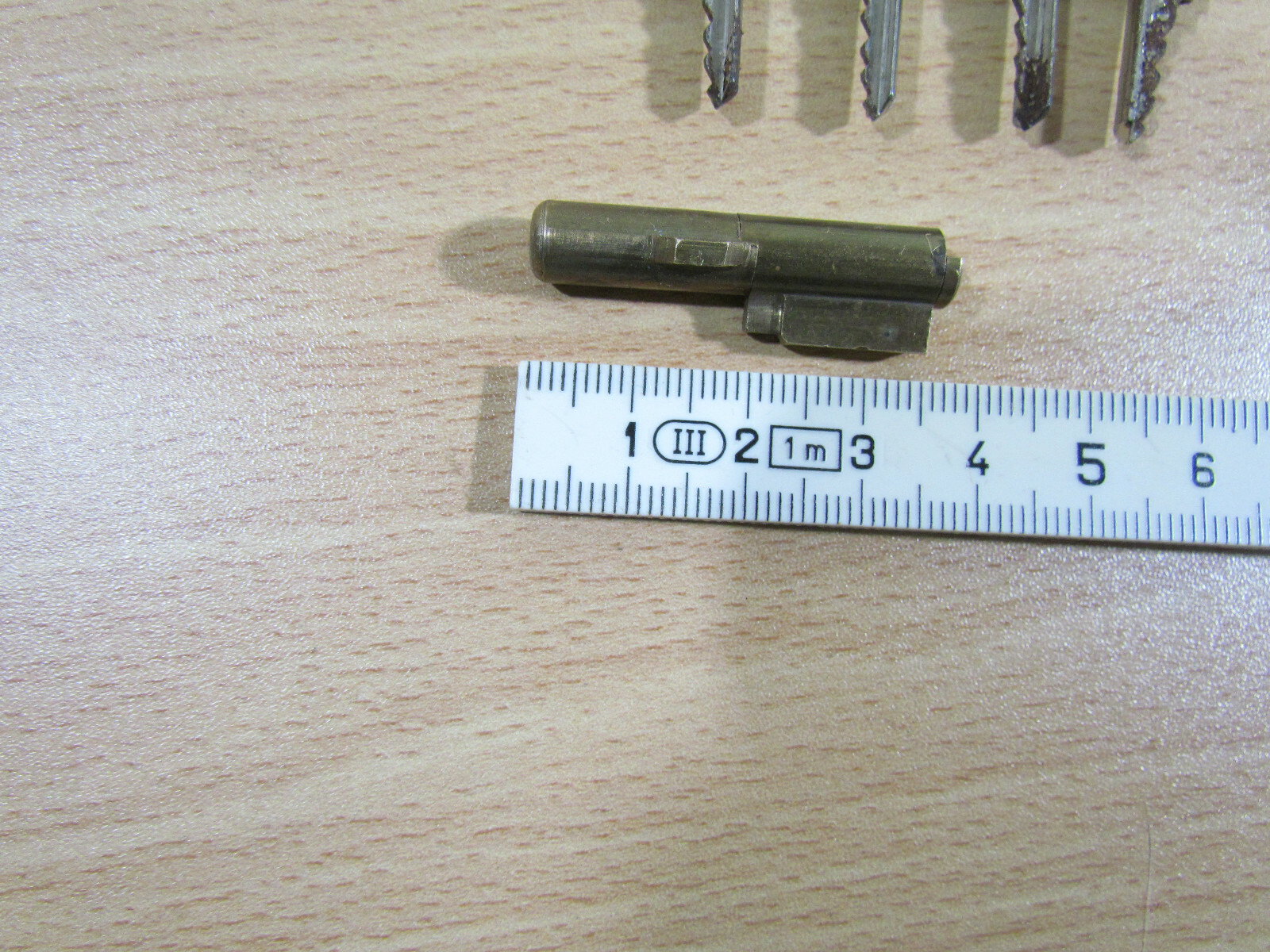 Picture 4 of 7