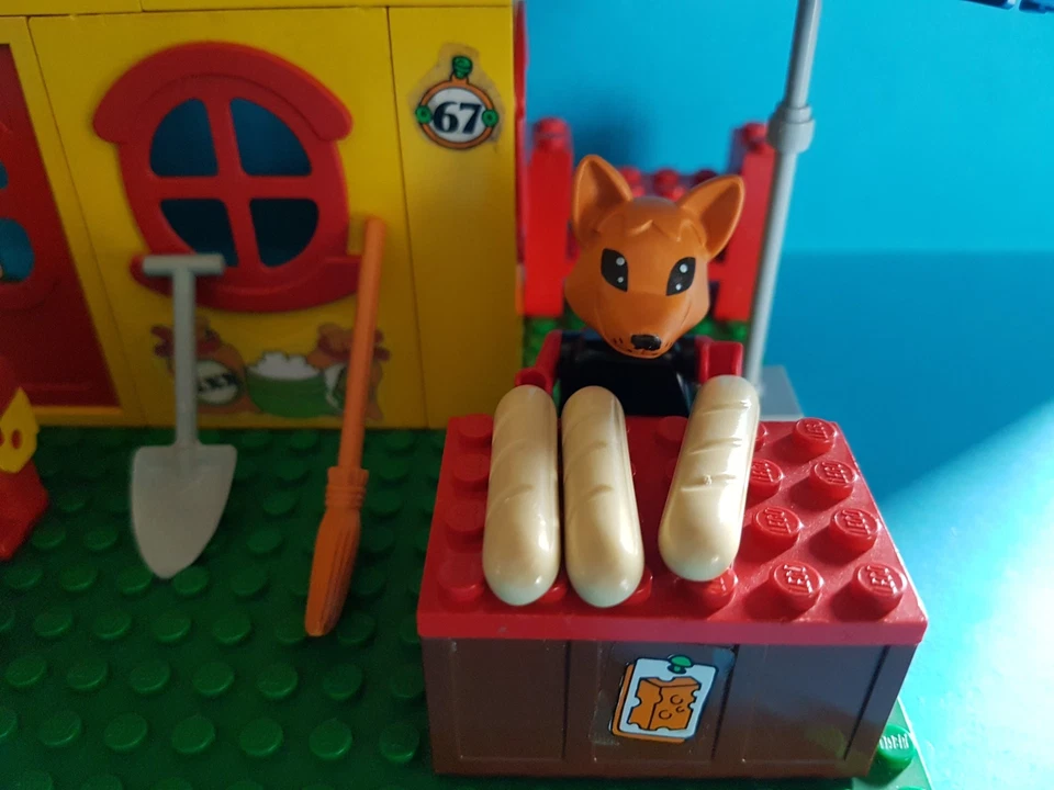 Lego Fabuland Haus 3667 Bäckerei mit 2 Figuren  von 1982  80er Jahre - Bild 3 von 3