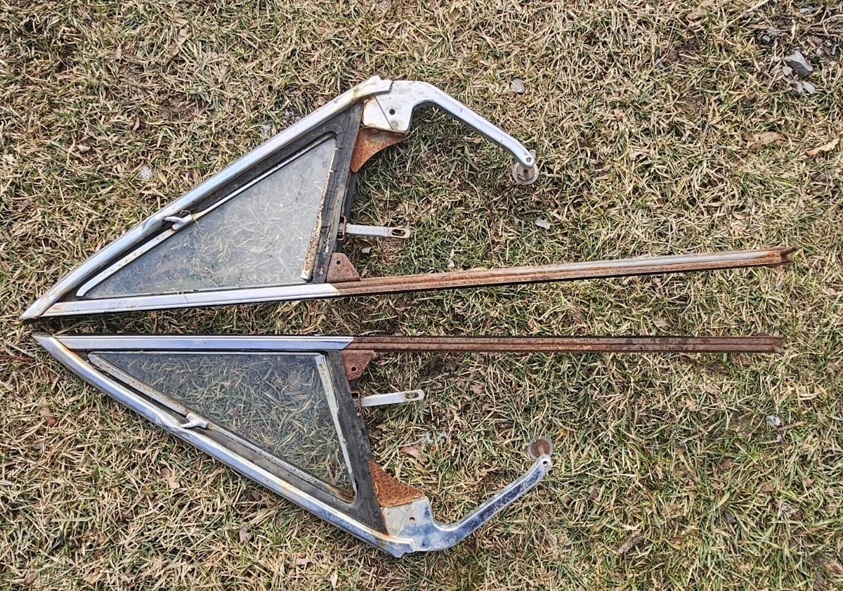 Pair Original 1963-1964 Chevy Impala 2 Door Hardtop Wing Windows