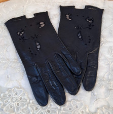 Vtg Gloves Soft Black Leather Lovely Cut Outs Approx Size Small to Med 6.5 to 7