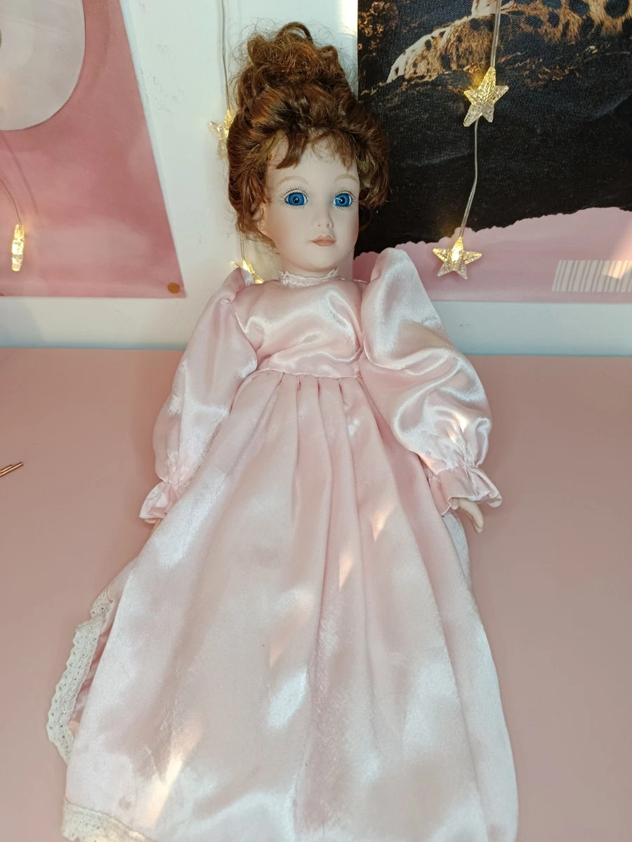 Poupée De Collection En Porcelaine - 45 Cm - Vintage - Sans Marque