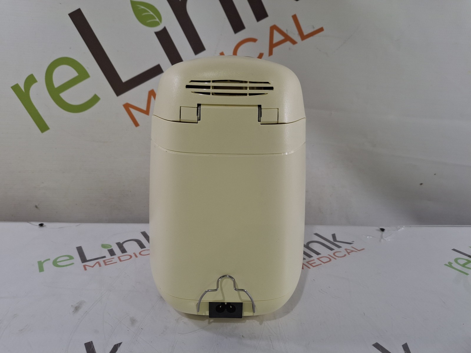 Medela 87115 Waterless Milk Warmer